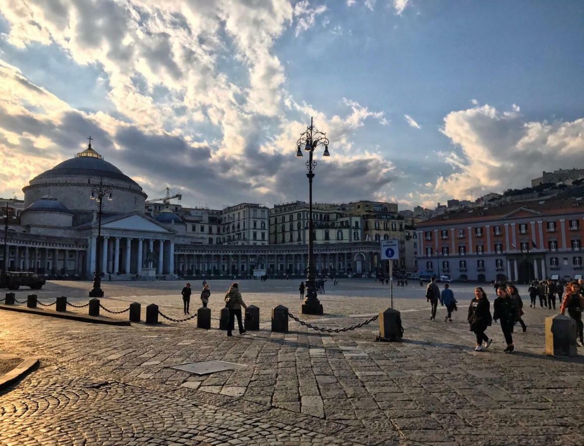 Napoli Plebiscito Apartment Exteriér fotografie