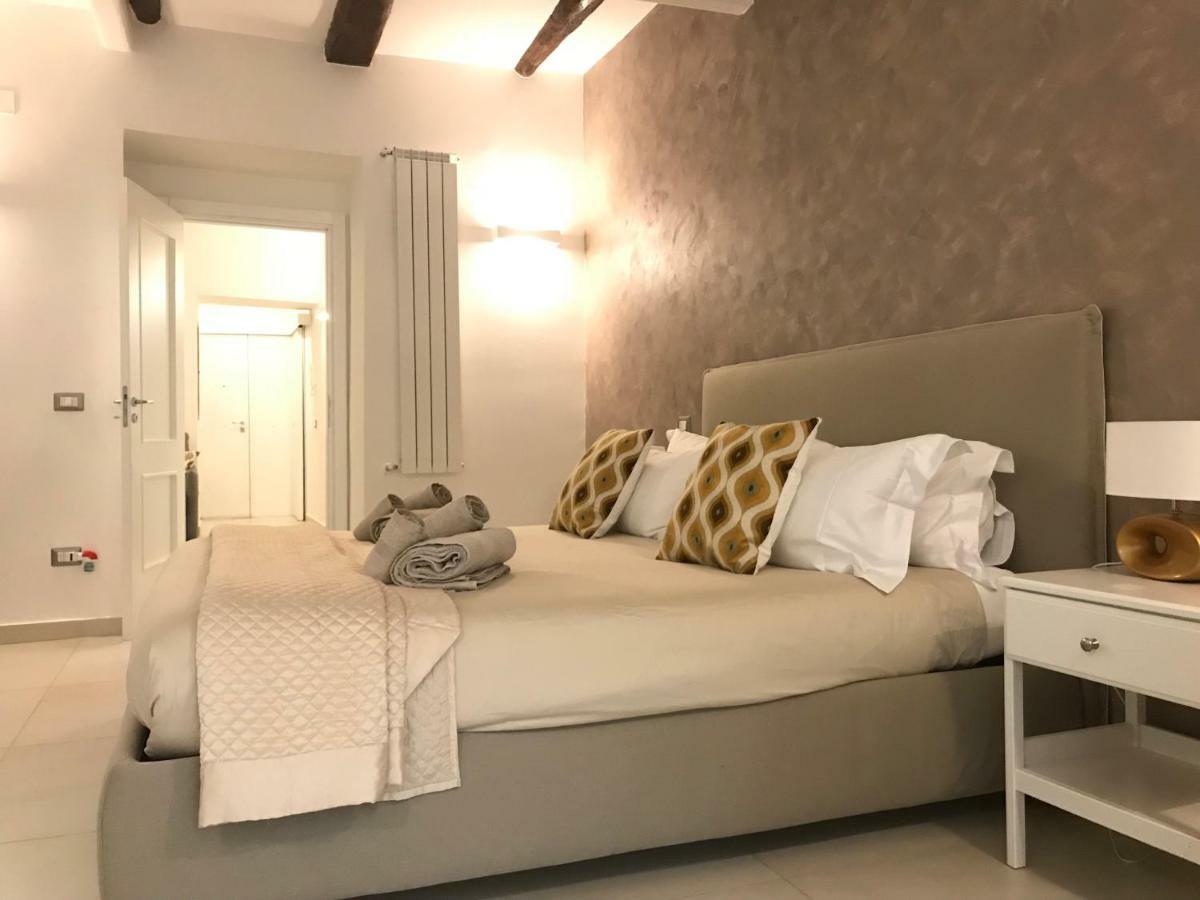 Napoli Plebiscito Apartment Exteriér fotografie