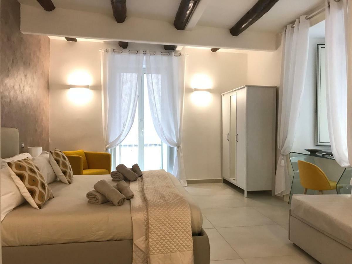 Napoli Plebiscito Apartment Exteriér fotografie